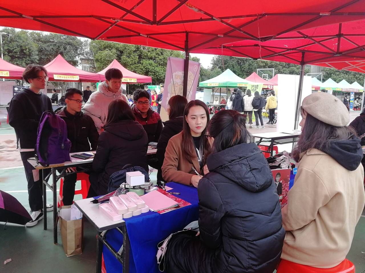 2020招聘会12.jpg